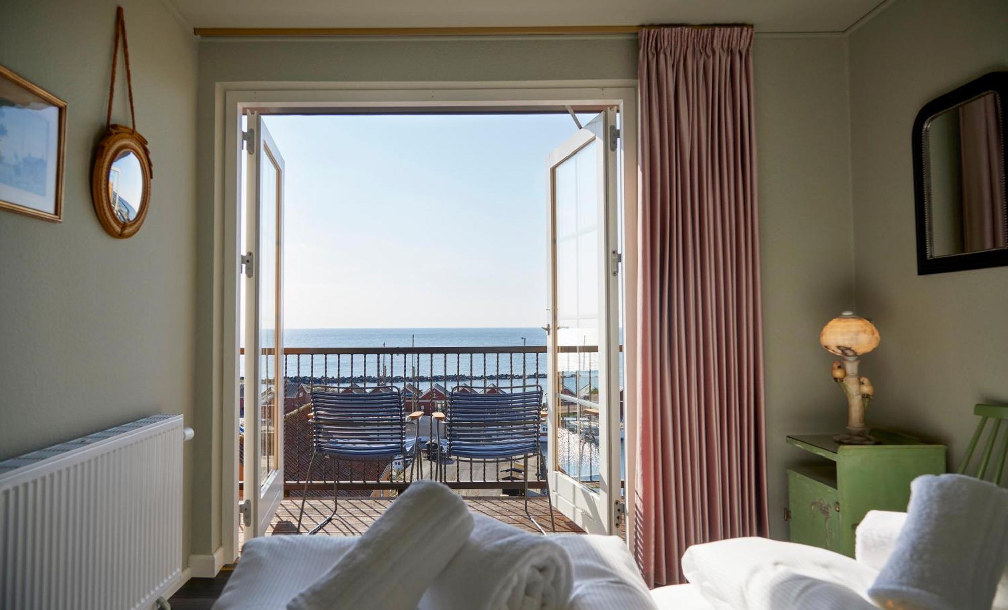 Hotel Kysten Hasle Εξωτερικό φωτογραφία